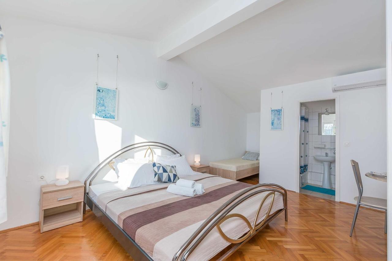 Apartmani Neno Lokva Rogoznica Exterior foto